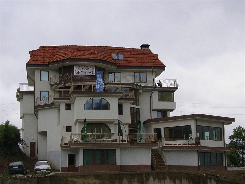 Семеен Хотел Кристал Smolyan Exteriör bild
